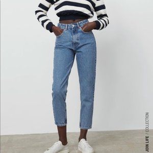 ZARA High-waisted Washed Moms Fit Jeans